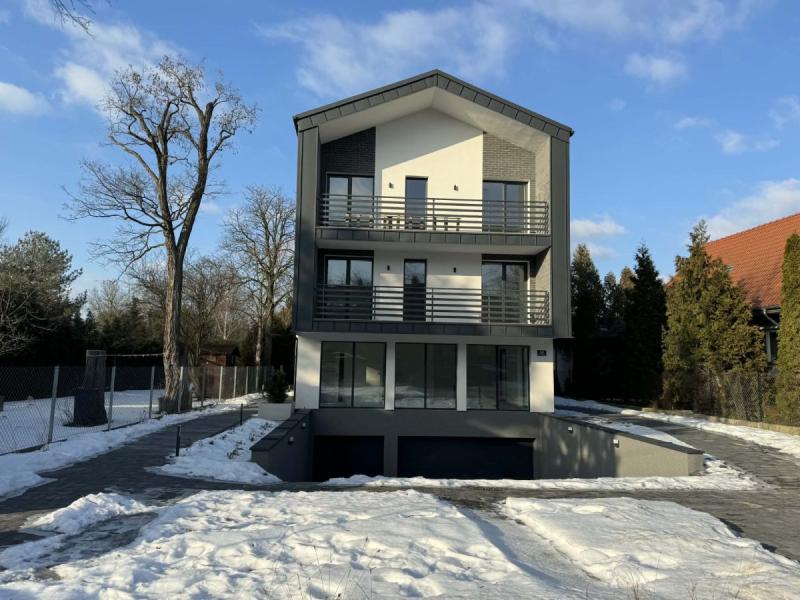 Józefów Józefów, Polna