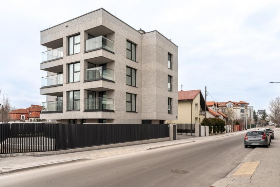 Warszawa Ochota, Lirowa