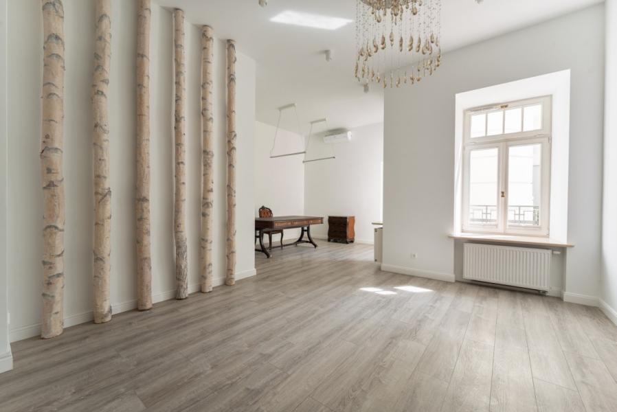 Warszawa Śródmieście, Hoża
