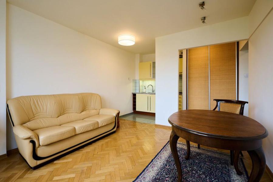 Warszawa Śródmieście, Radna