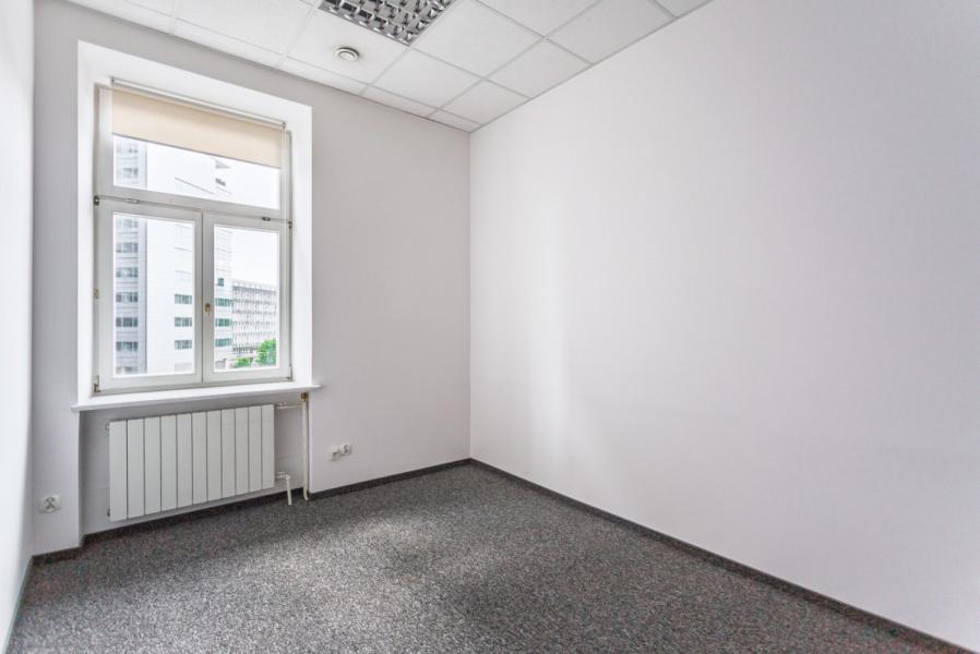 Warszawa Śródmieście, Polna