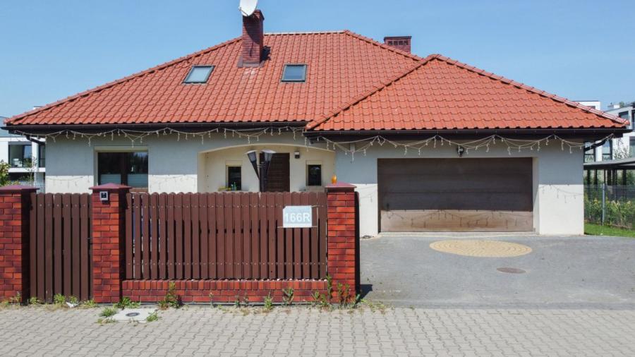 Warszawa Wawer, Poprawna