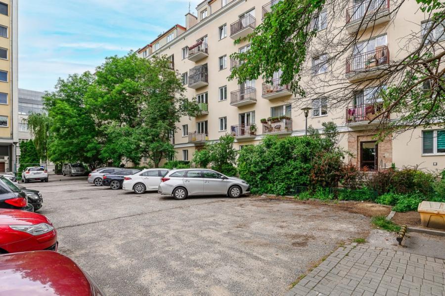 Warszawa Mokotów, Rakowiecka