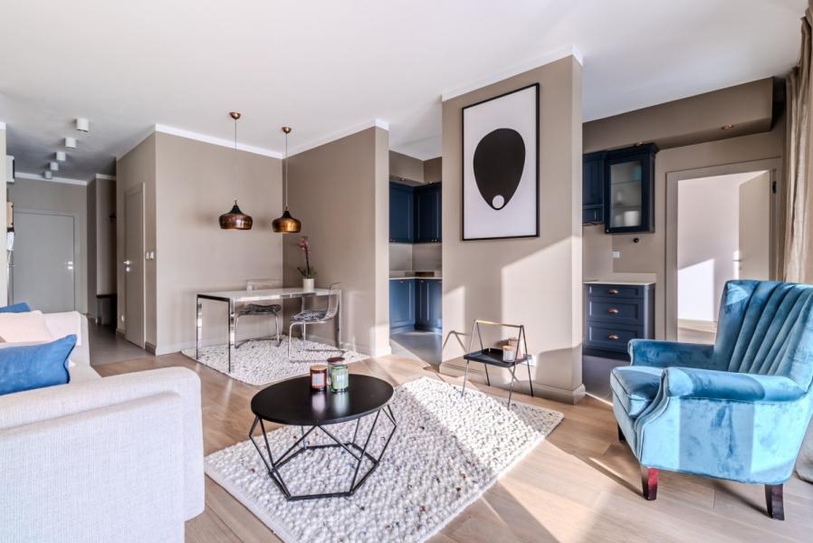 Warszawa Wilanów, Zdrowa