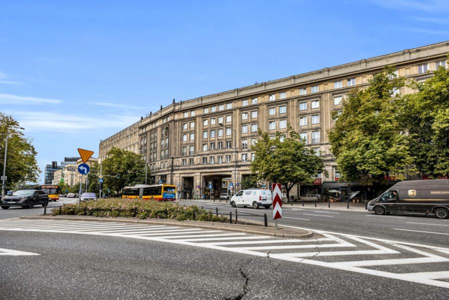Warszawa Śródmieście, Plac Konstytucji