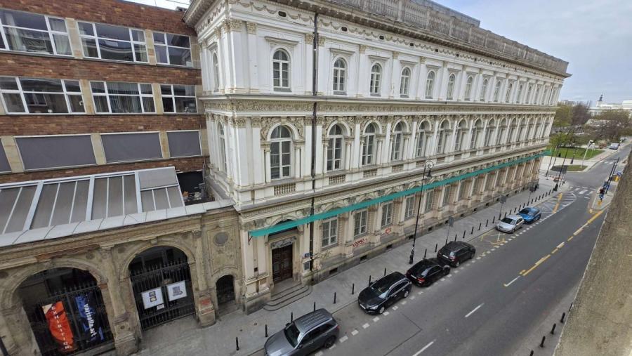Warszawa Śródmieście, Mazowiecka