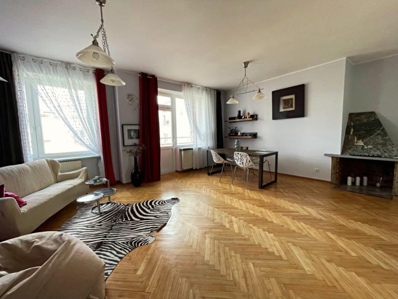 Warszawa Śródmieście, Hoża