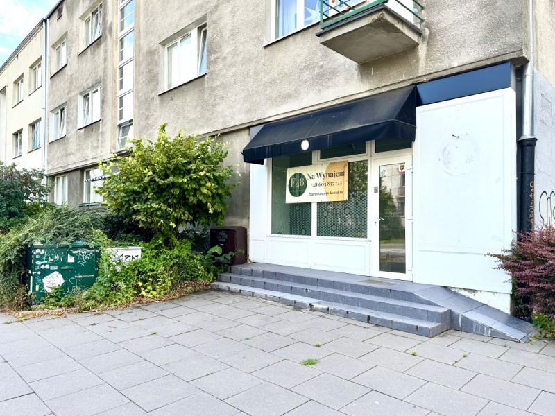 Warszawa Praga-Południe, Paryska