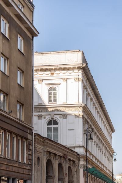 Warszawa Śródmieście, Mazowiecka