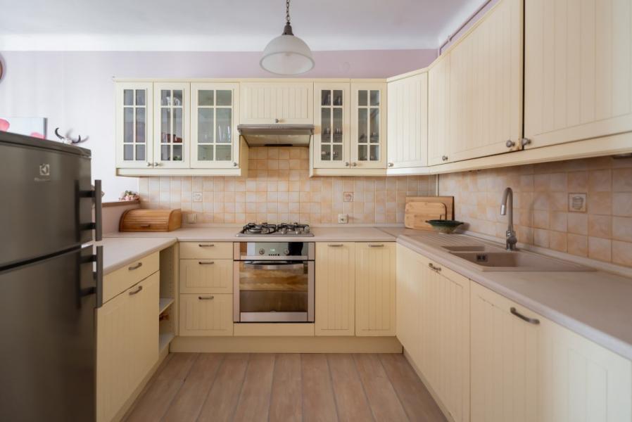 Warszawa Śródmieście, Mazowiecka