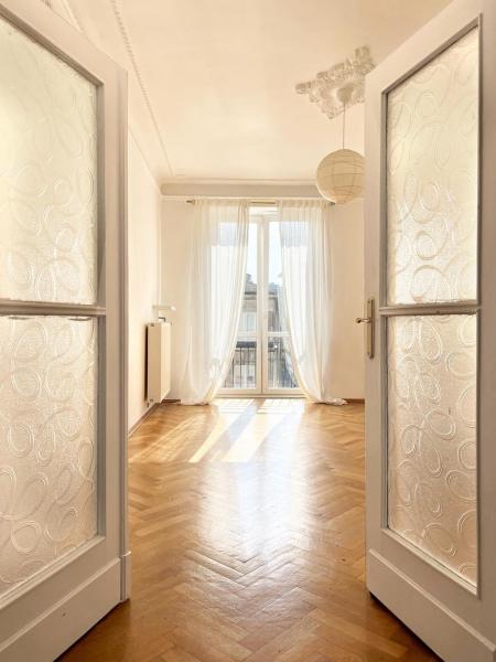 Warszawa Śródmieście, Piękna