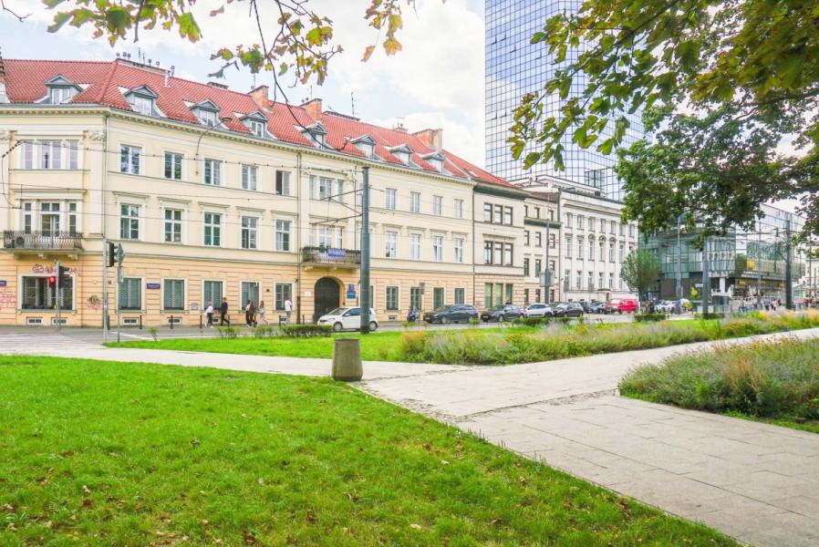 Warszawa Śródmieście, Aleja Solidarności