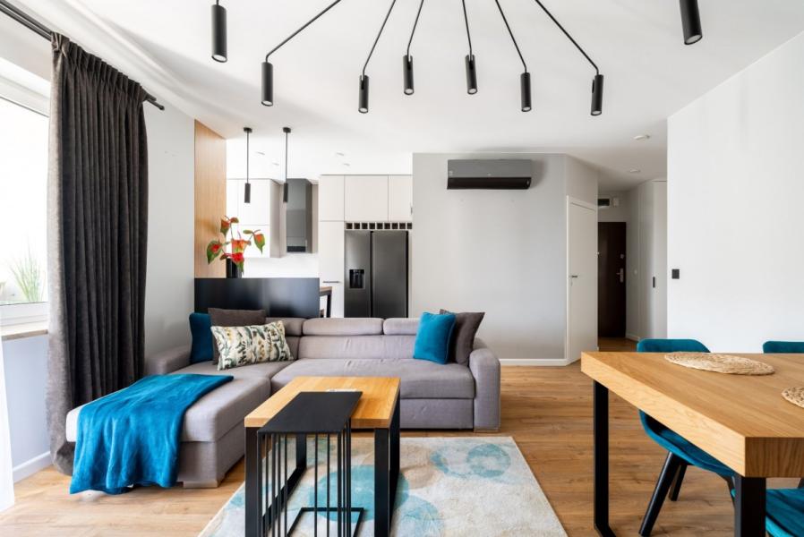 Warszawa Ursynów, Aleja Komisji Edukacji Narodowej