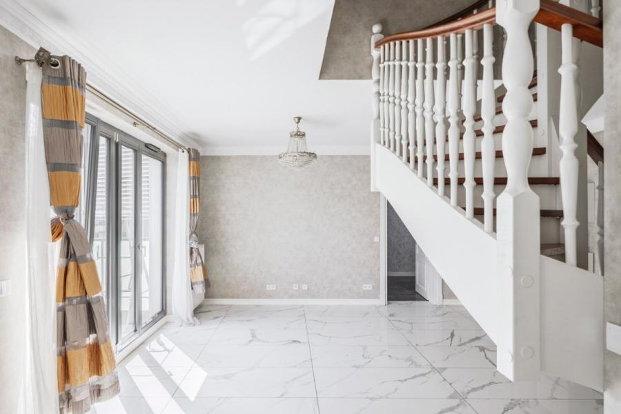 Warszawa Mokotów, Aleja gen. Władysława Sikorskiego