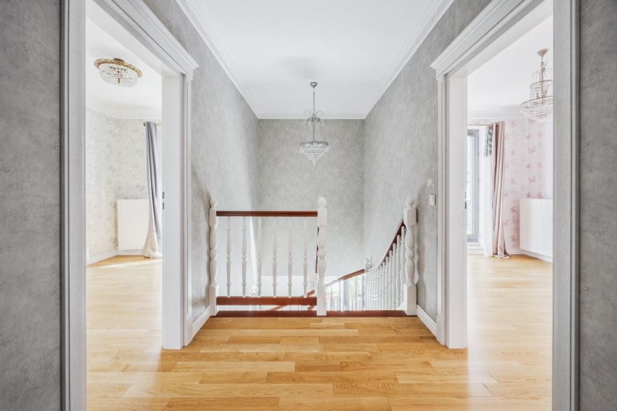 Warszawa Mokotów, Aleja gen. Władysława Sikorskiego