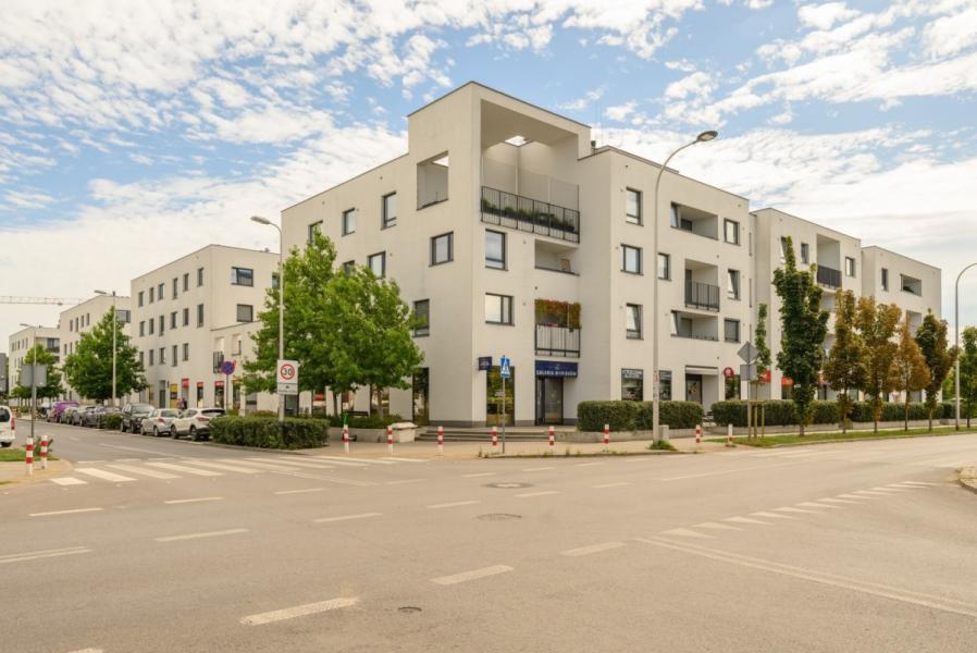 Warszawa Targówek, Montwiłłowska