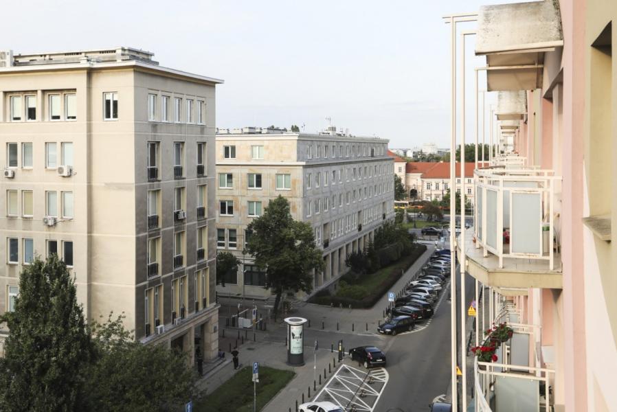 Warszawa Śródmieście, Hoża