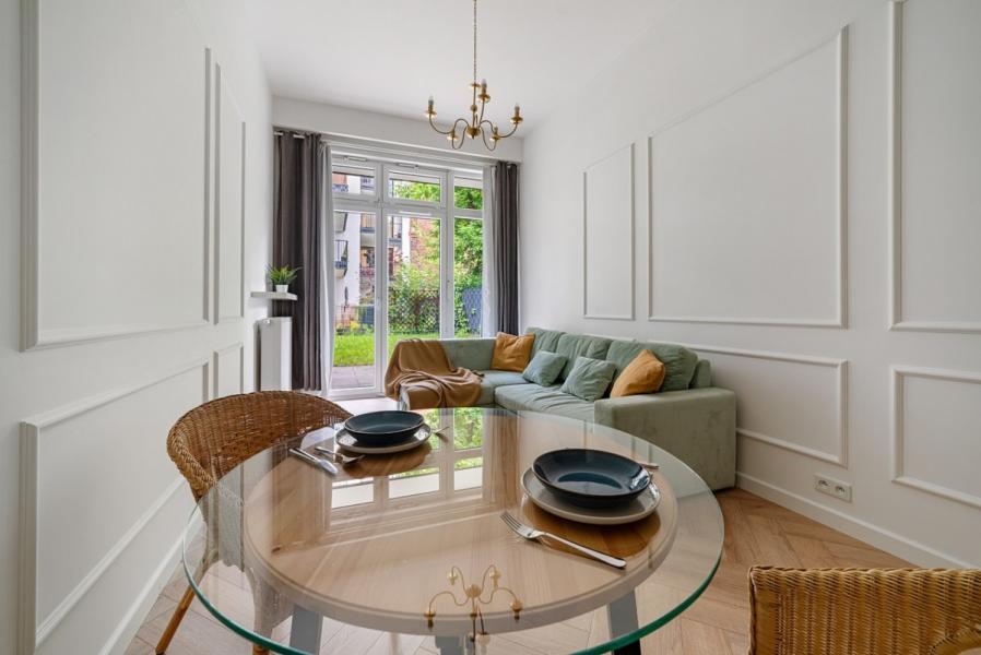 Warszawa Praga-Północ, Radzymińska