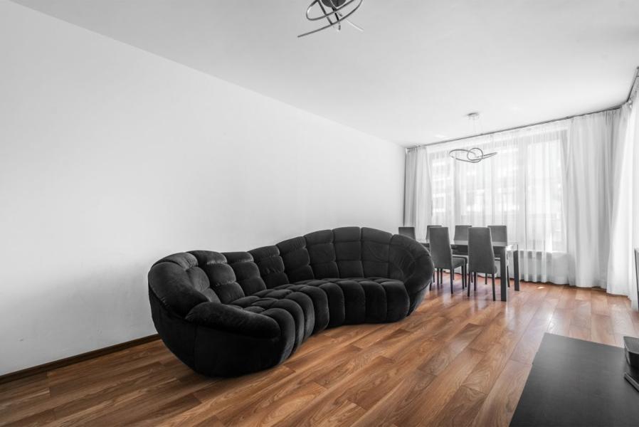 Warszawa Śródmieście, Leszczyńska