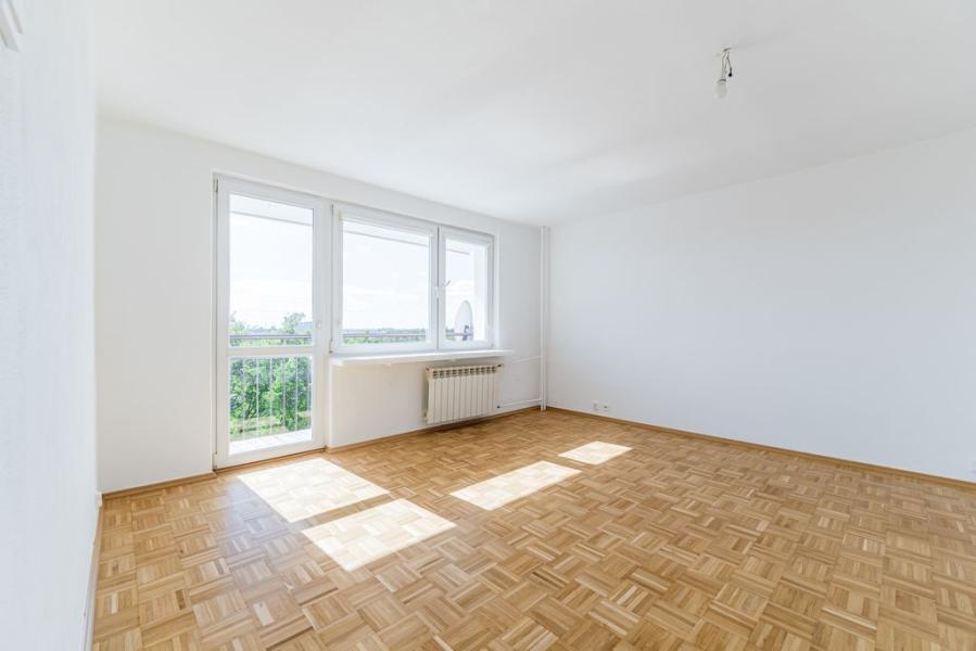 Warszawa Bemowo, Radiowa