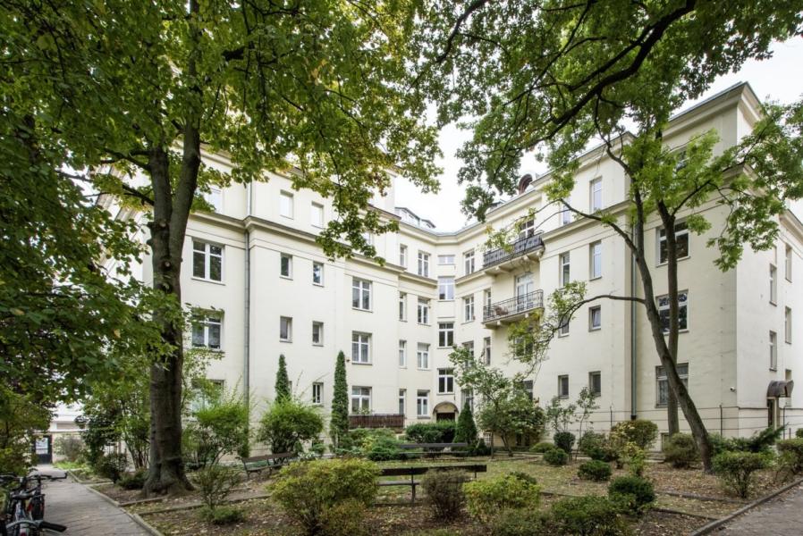 Warszawa Śródmieście, Aleja Niepodległości