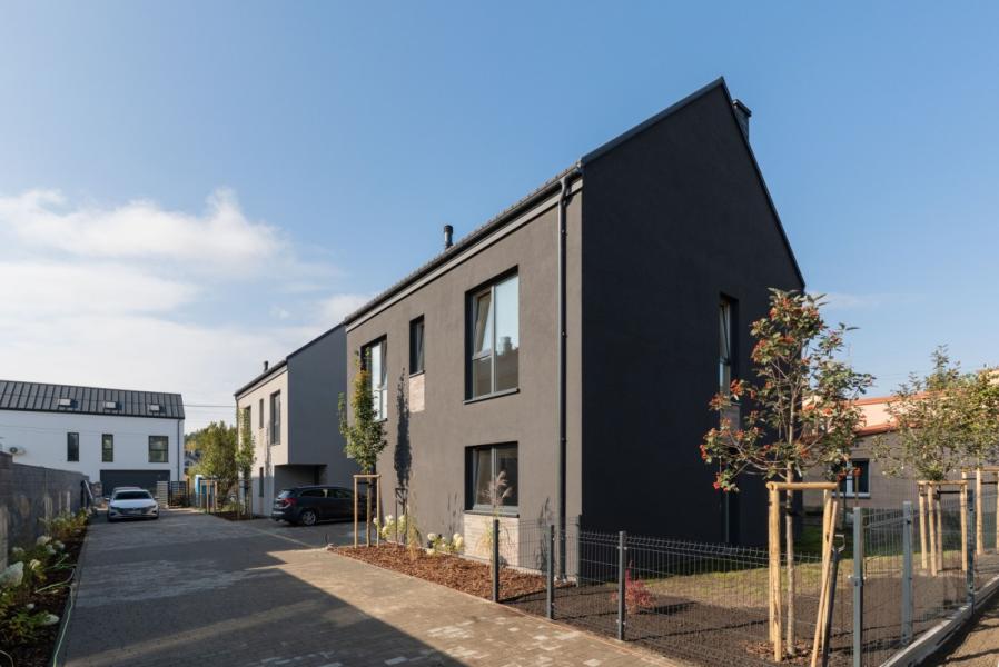 Warszawa Bielany, Akcent