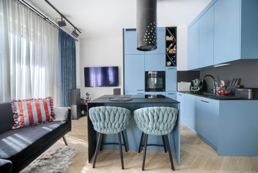 Warszawa Praga-Południe, Optyków