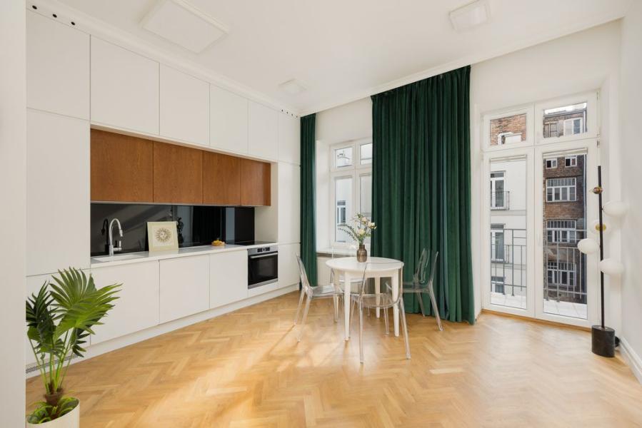 Warszawa Praga-Północ, Targowa