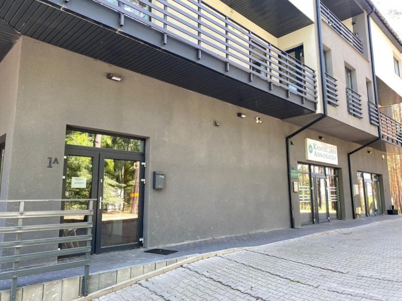 Warszawa Wesoła, Aleja marsz. Józefa Piłsudskiego