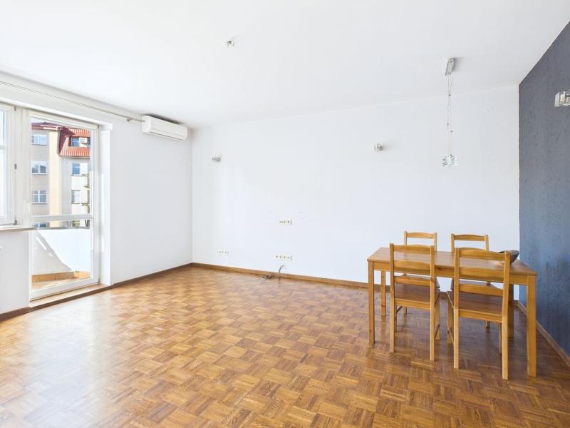 Warszawa Białołęka, Odkryta