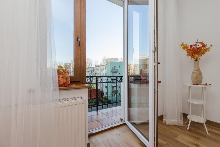 Warszawa Śródmieście, Ludna