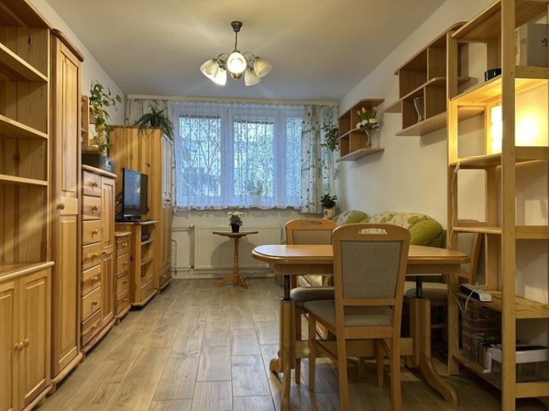 Warszawa Praga-Południe, Szaserów