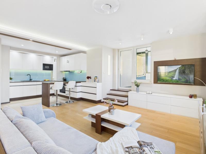 Warszawa Praga-Południe, Sulejkowska