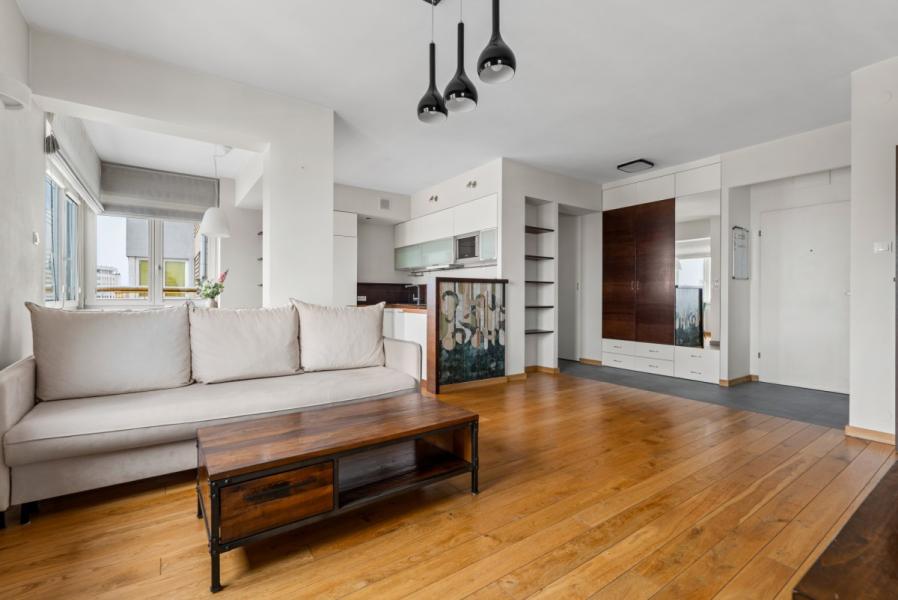 Warszawa Ursynów, Aleja Komisji Edukacji Narodowej