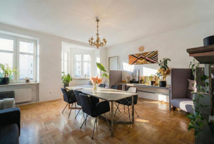 Warszawa Ochota, Grójecka