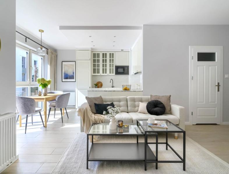 Warszawa Praga-Południe, Kałuszyńska