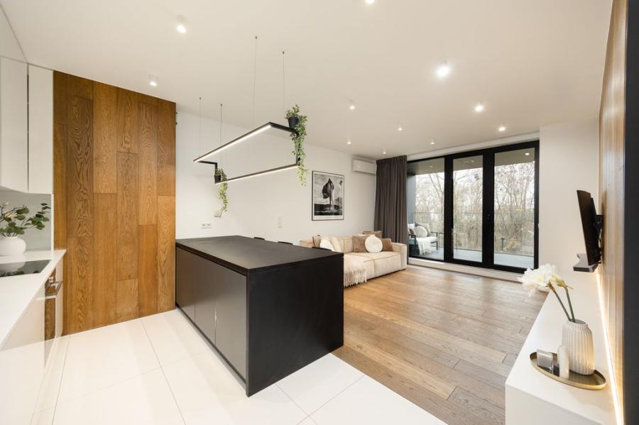 Warszawa Ursynów, Wędrowców