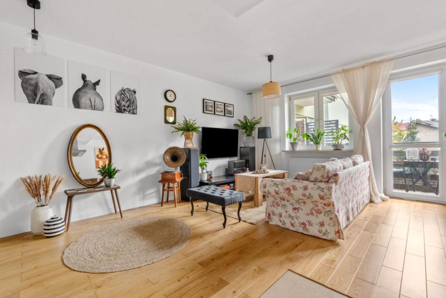 Warszawa Włochy, Trzcinowa