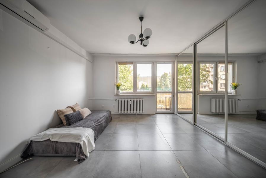 Warszawa Śródmieście, Solec