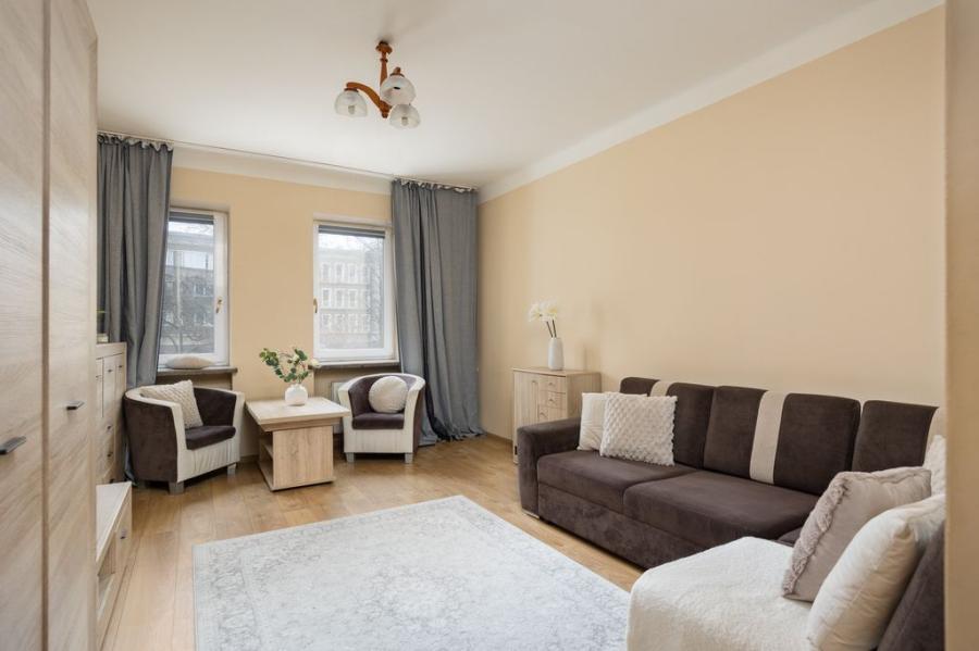 Warszawa Praga-Północ, Józefa Szanajcy