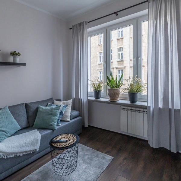 Warszawa Śródmieście, Smolna