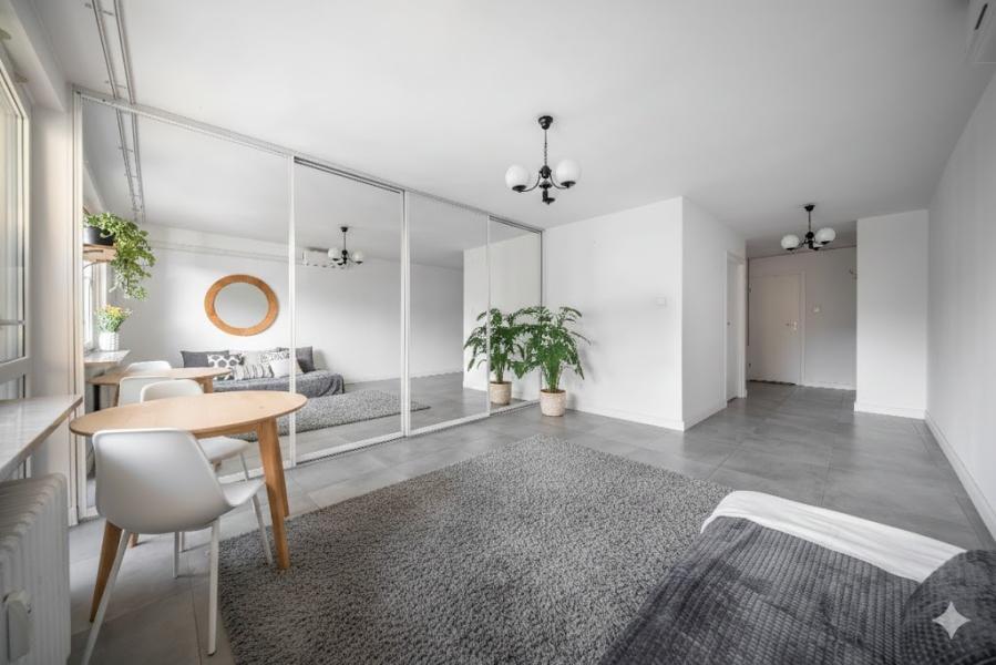 Warszawa Śródmieście, Solec