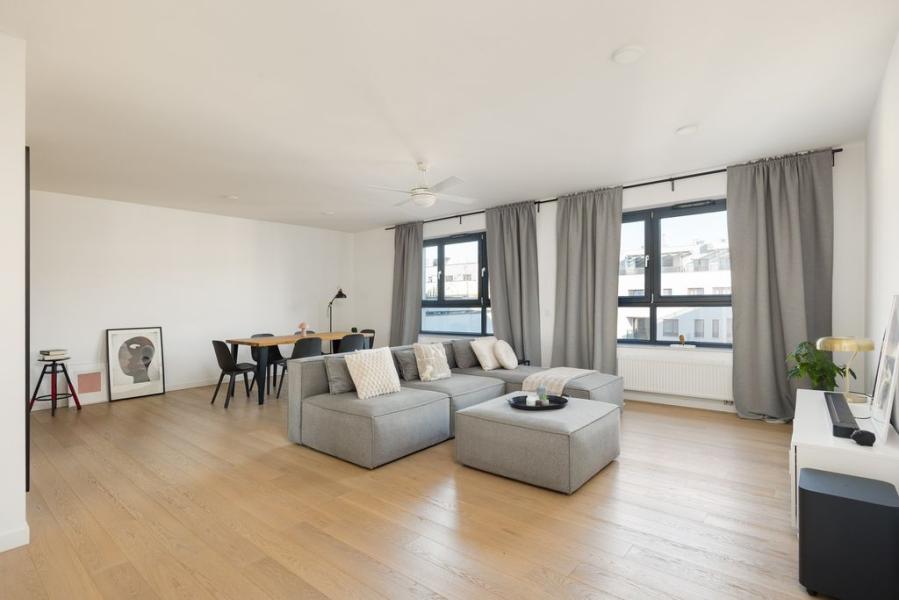 Warszawa Wesoła, gen. Władysława Sikorskiego