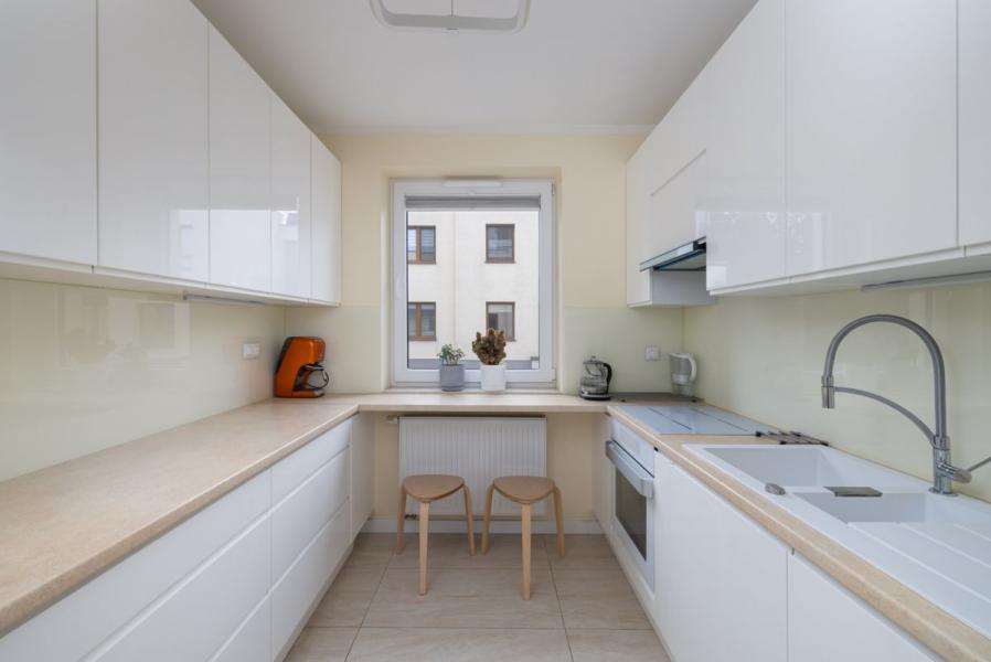 Warszawa Ursus, Aleksandra Prystora