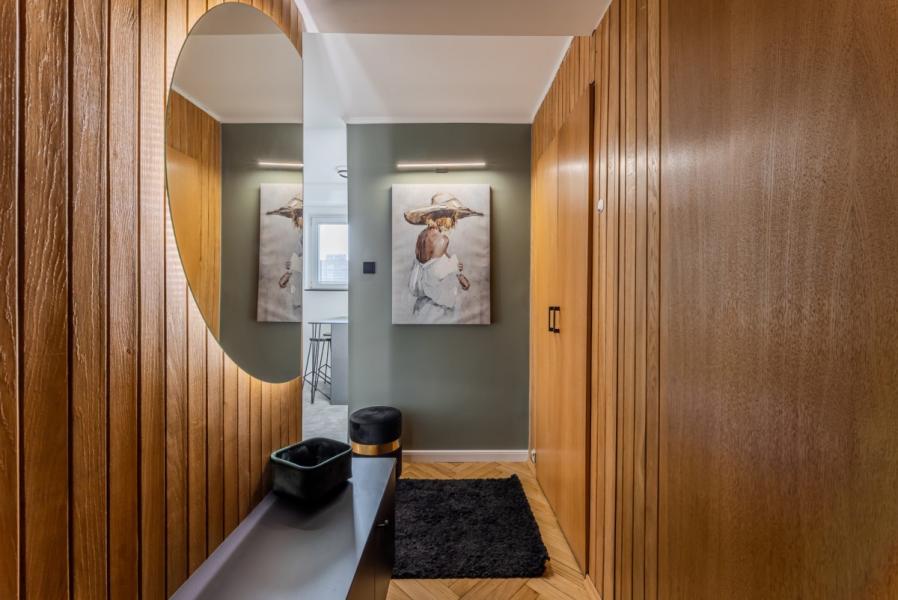 Warszawa Śródmieście, Niska