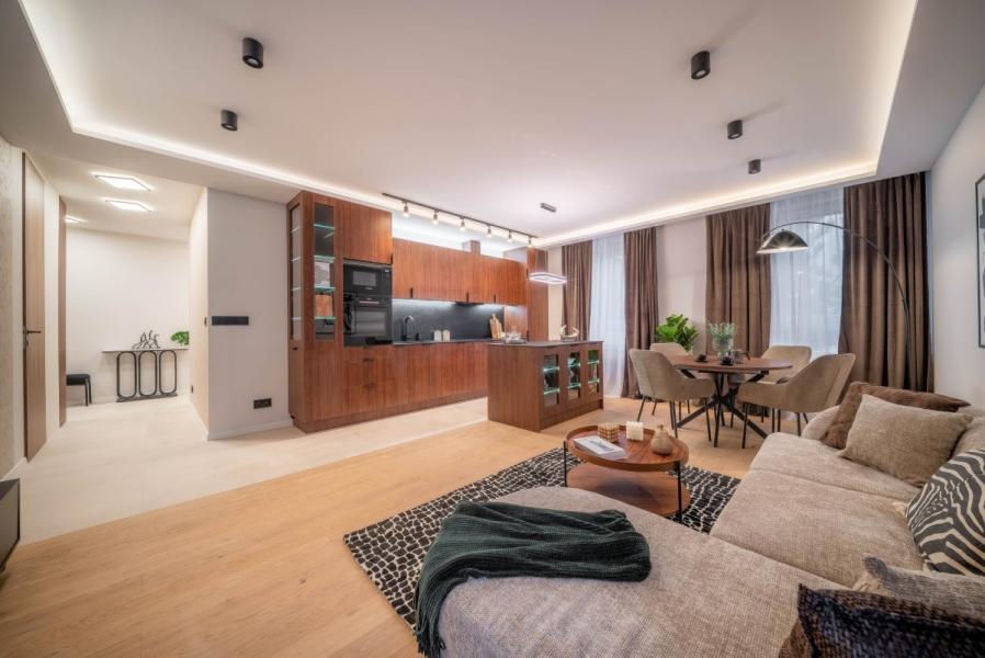 Warszawa Mokotów, Przejazd