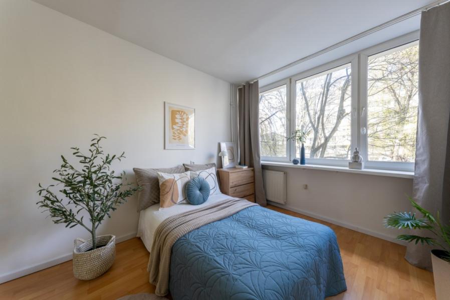 Warszawa Ochota, Nowogrodzka