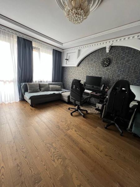 Warszawa Praga-Południe, Władysława Umińskiego