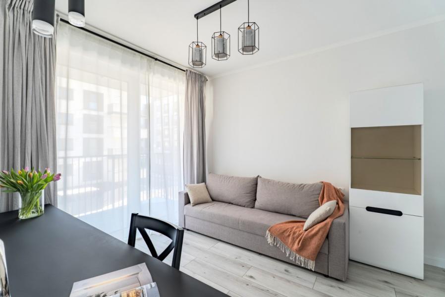 Warszawa Włochy, Łopuszańska