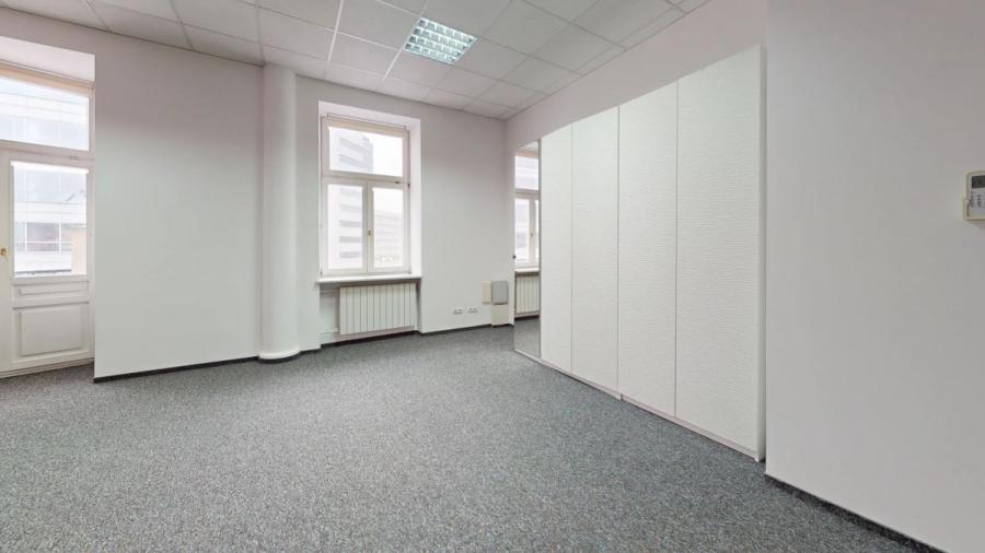 Warszawa Śródmieście, Polna